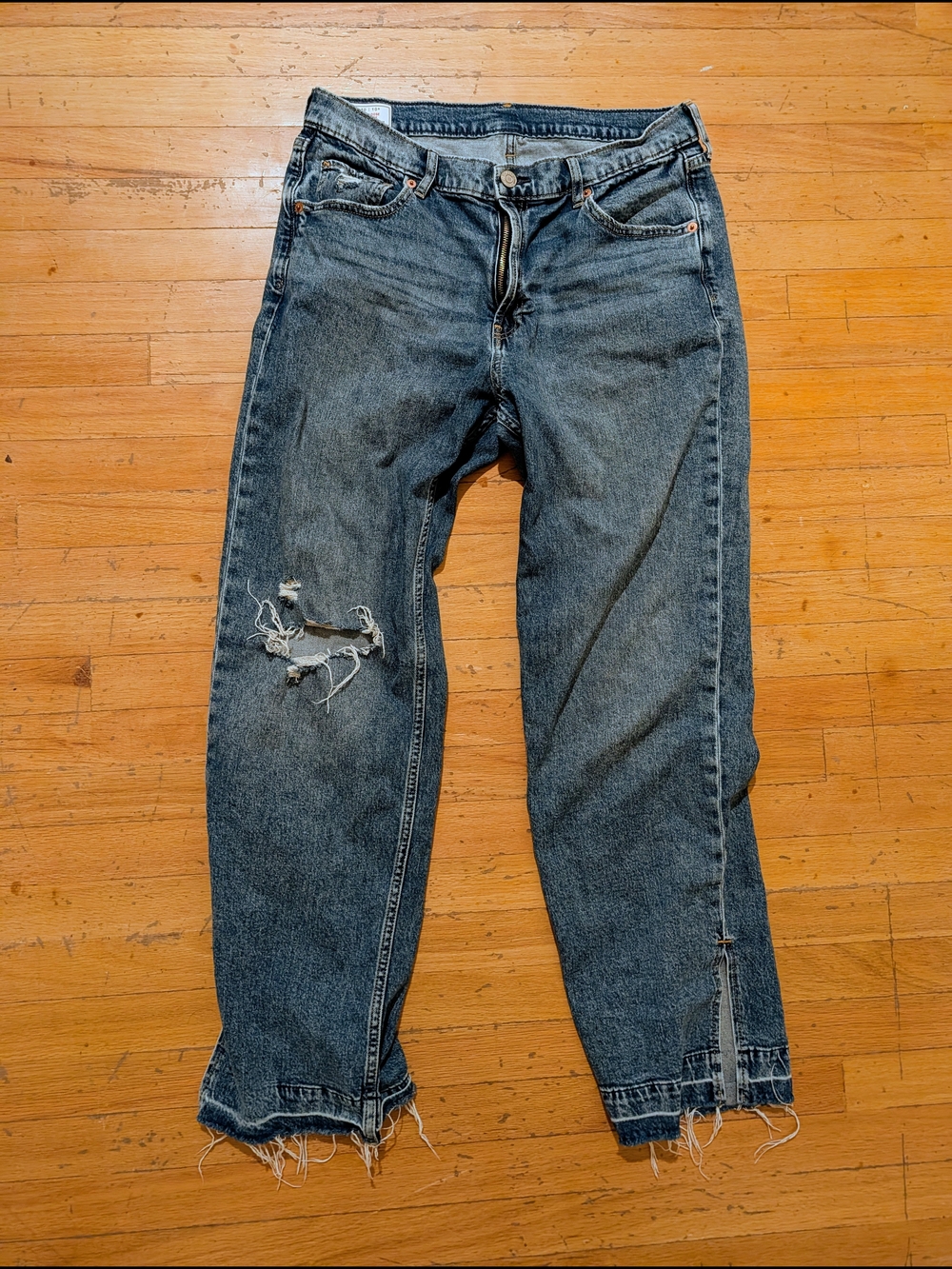 GAP Light Wash Blue '90s Mid Rise Loose Jeans